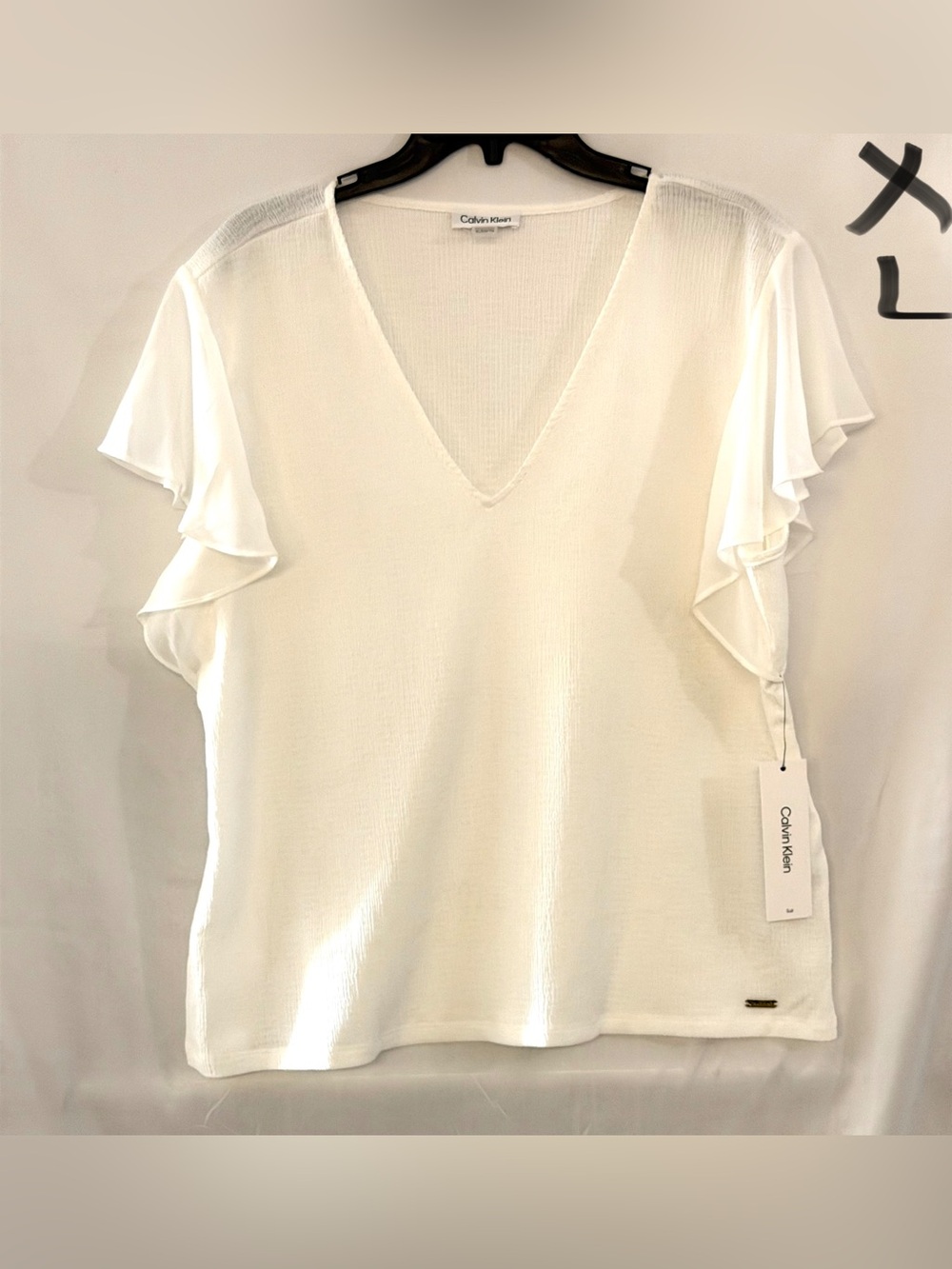 Calvin Klein White V-Neck Flutter Sleeve Blouse